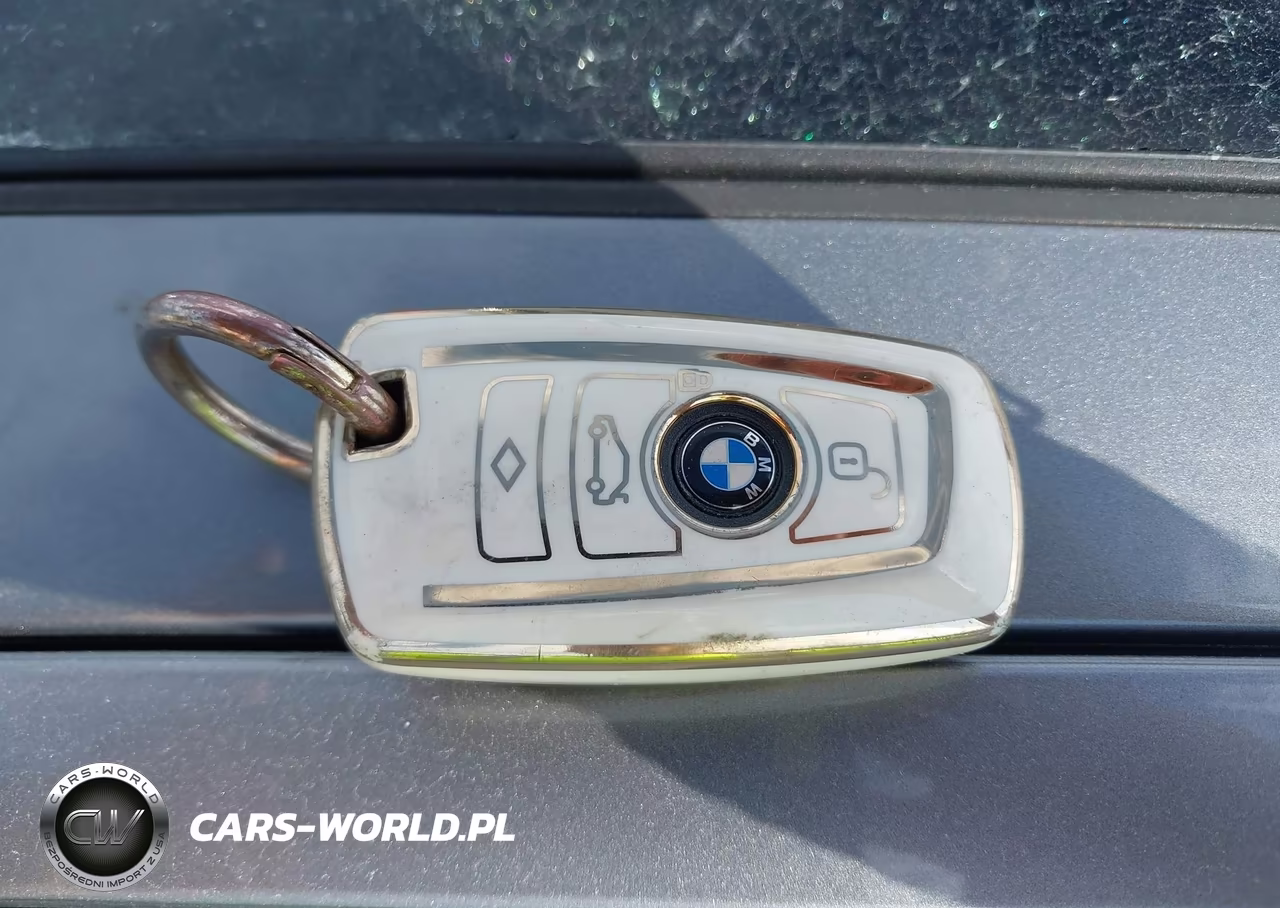 2011 BMW 535I xDrive VIN:WBAFU7C55BC870386 - 11