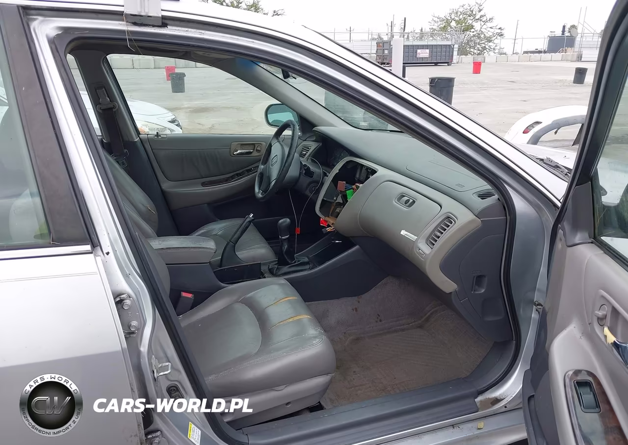 2001 Honda Accord 2.3 Ex VIN:JHMCG658X1C018109 - 5