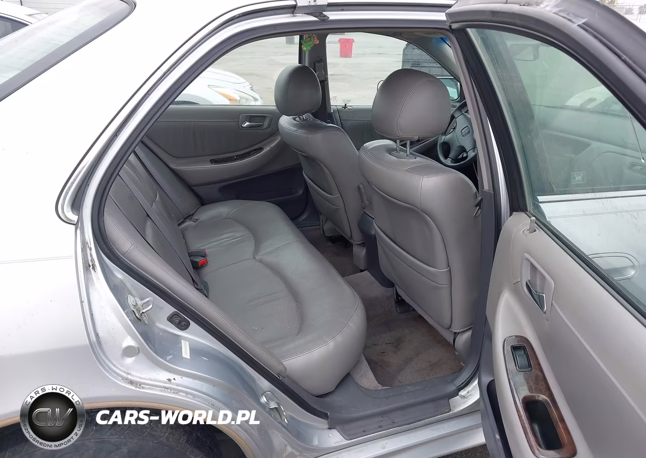 2001 Honda Accord 2.3 Ex VIN:JHMCG658X1C018109 - 8