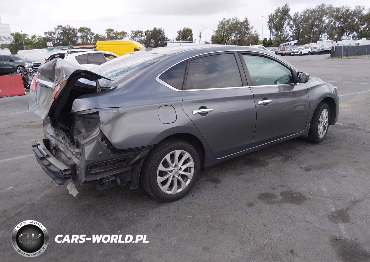 2018 Nissan Sentra Sv VIN:3N1AB7AP3JY226773 - 4