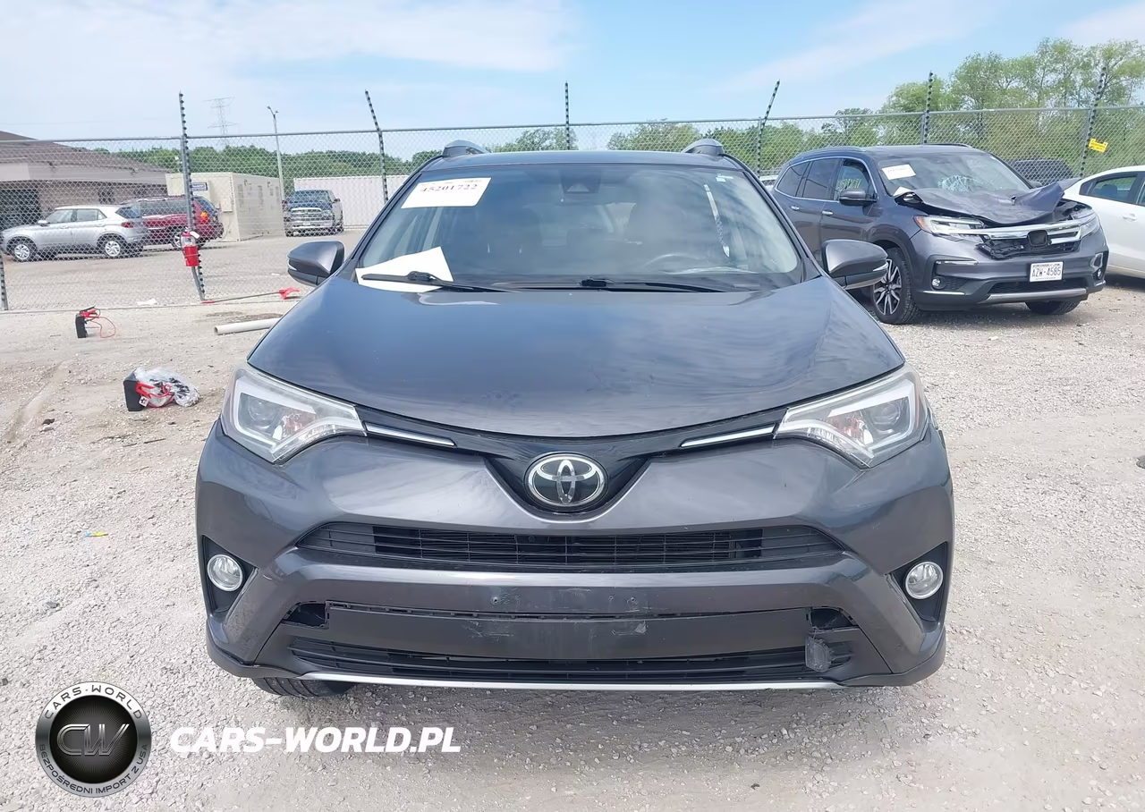 2018 Toyota Rav4 Limited VIN:JTMDFREV4JJ204434 - 12