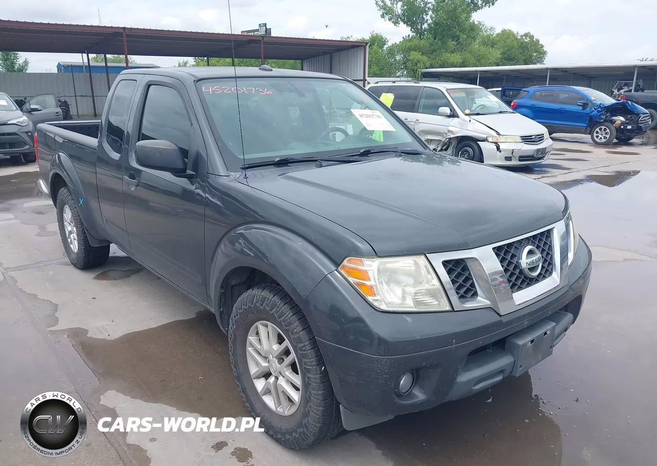 2015 Nissan Frontier Desert Runner-Sv