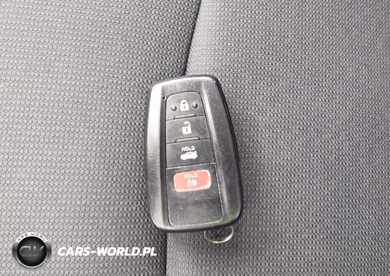 2021 Toyota Corolla Le VIN:5YFVPMAE2MP201428 - 11