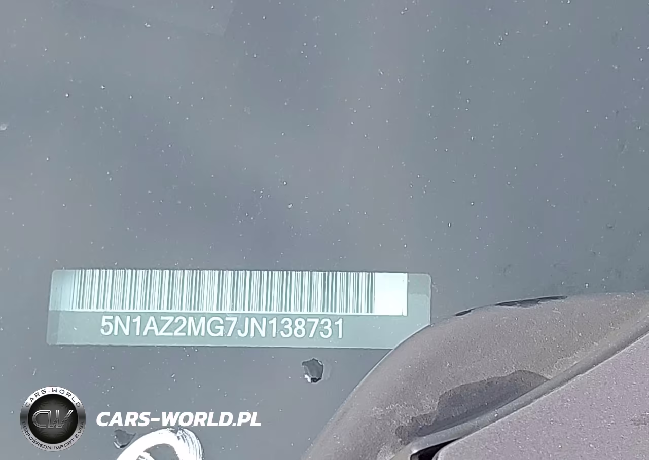 2018 Nissan Murano Platinum VIN:5N1AZ2MG7JN138731 - 17