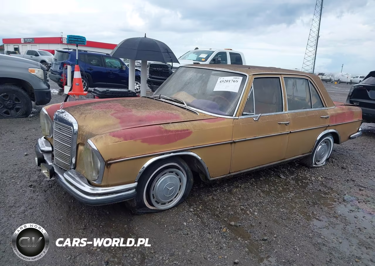 1969 Mercedes-Benz 200 VIN:10801612043541 - 2