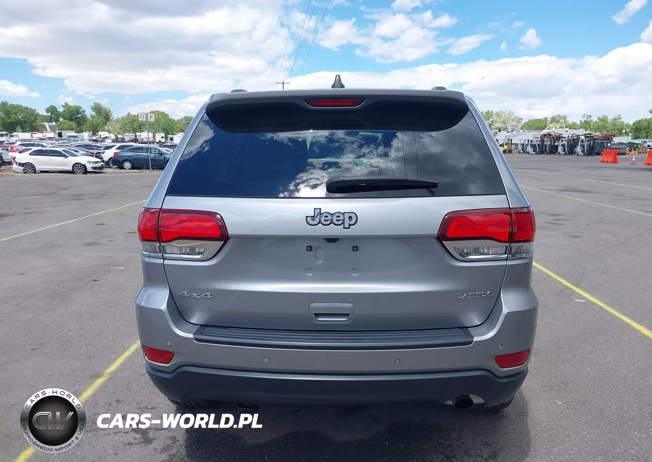 2020 Jeep Grand Cherokee Laredo E 4X4 VIN:1C4RJFAG8LC444054 - 18