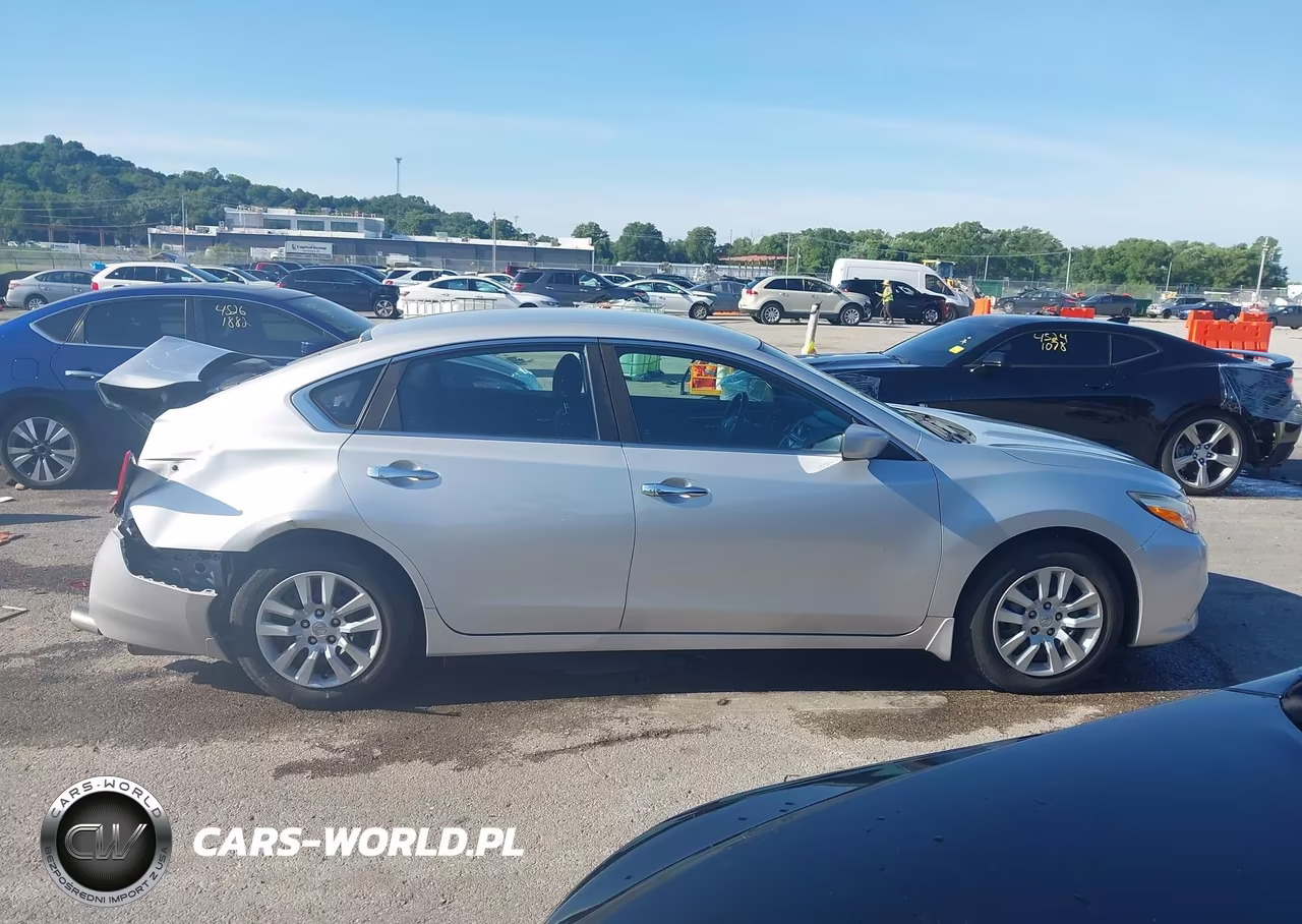 2017 Nissan Altima 2.5 S VIN:1N4AL3AP5HC241125 - 13