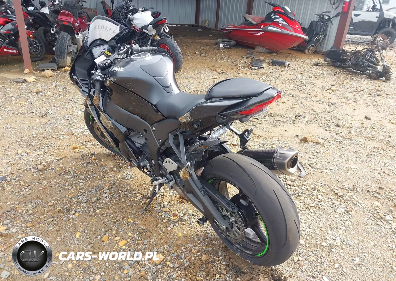 2021 Kawasaki Zx1002 M VIN:JKBZXVM12MA000039 - 3