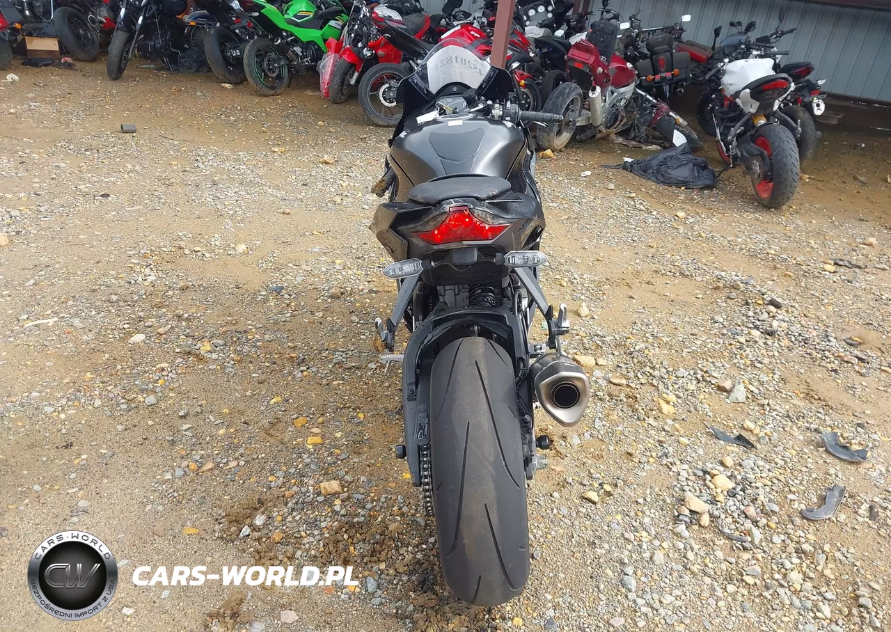2021 Kawasaki Zx1002 M VIN:JKBZXVM12MA000039 - 6