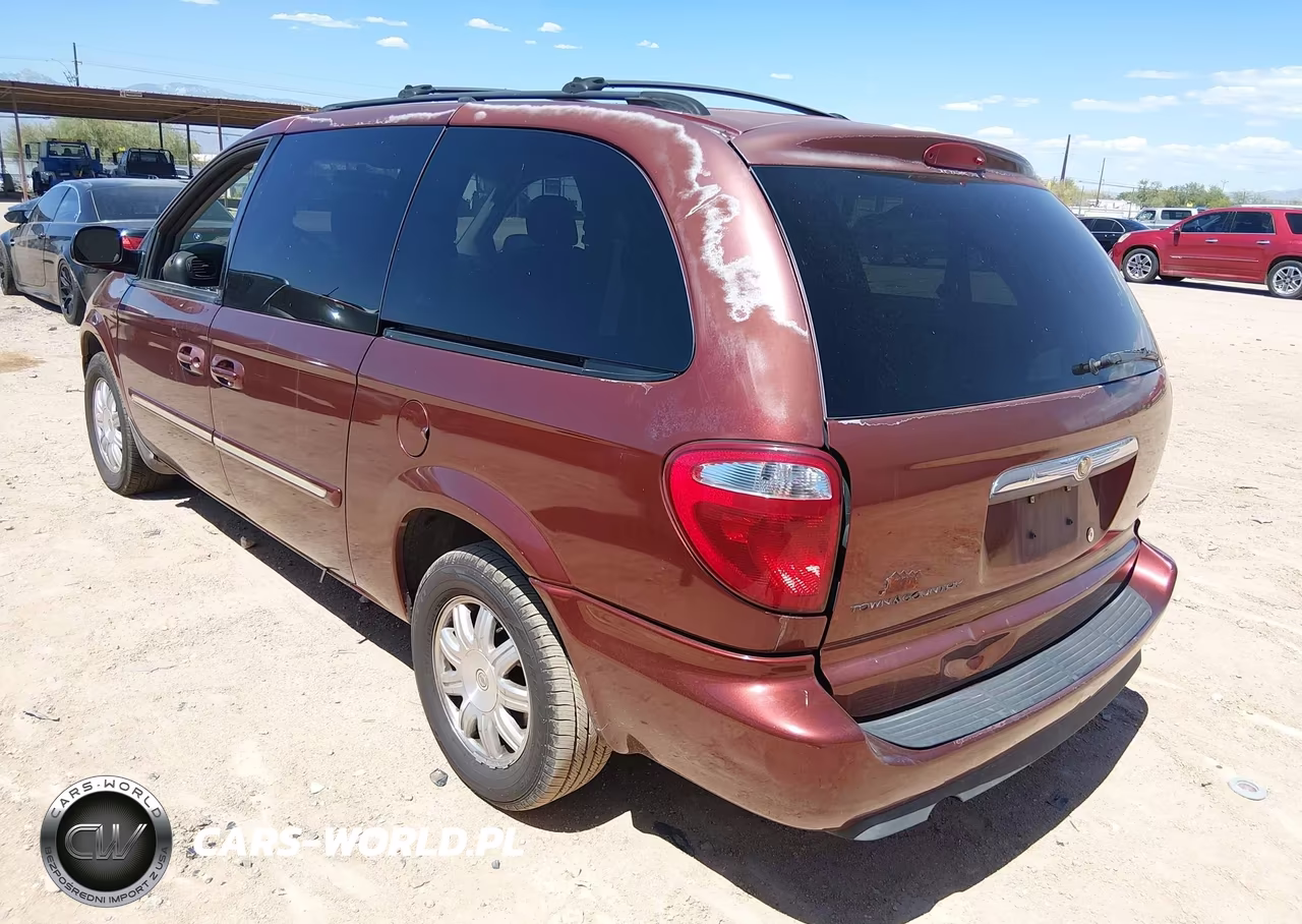 2007 Chrysler Town & Country Touring VIN:2A4GP54L07R156626 - 3