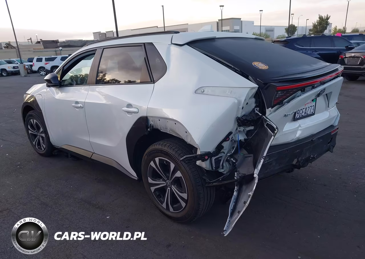2023 Toyota Bz4X Xle VIN:JTMAAAAA7PA009832 - 3