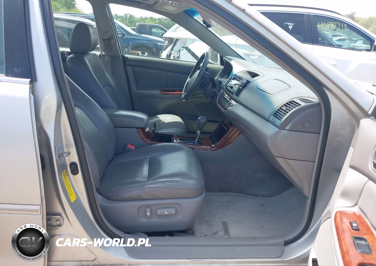 2005 Toyota Camry Xle V6 VIN:4T1BF30K35U084336 - 5