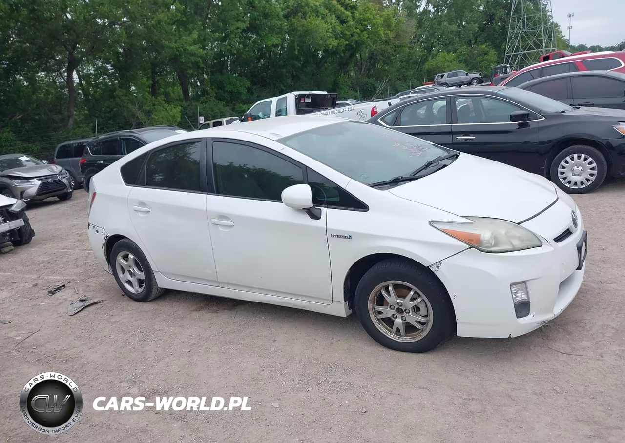 2011 Toyota Prius Two VIN:JTDKN3DU7B0252677 - 13