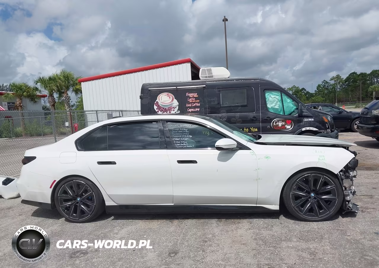2024 BMW I7 xDrive60 VIN:WBY53EJ06RCP84140 - 14