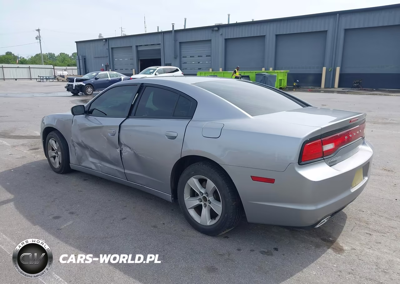 2013 Dodge Charger Se VIN:2C3CDXBG4DH669687 - 3