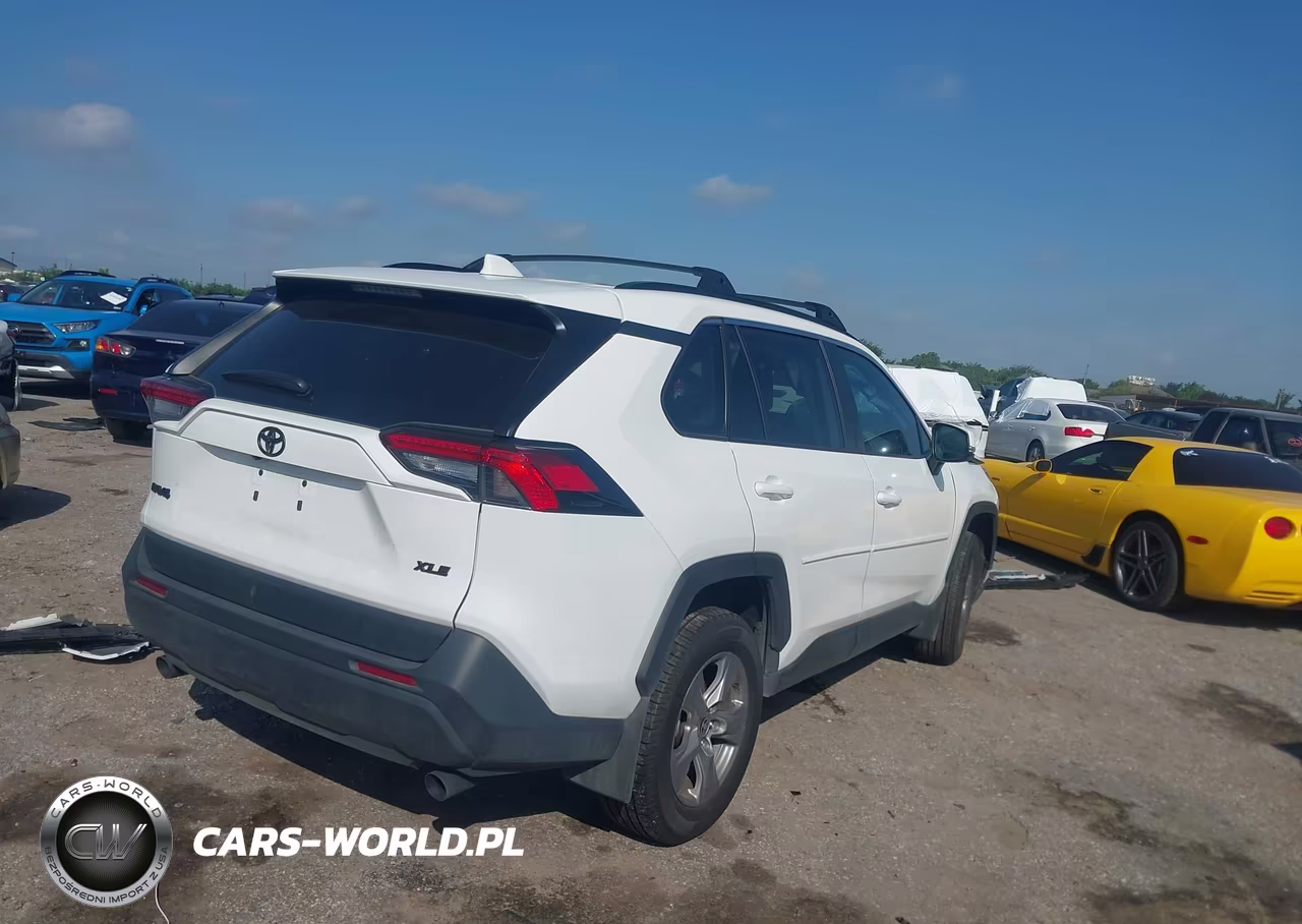 2024 Toyota Rav4 Xle VIN:2T3W1RFV4RW346060 - 4