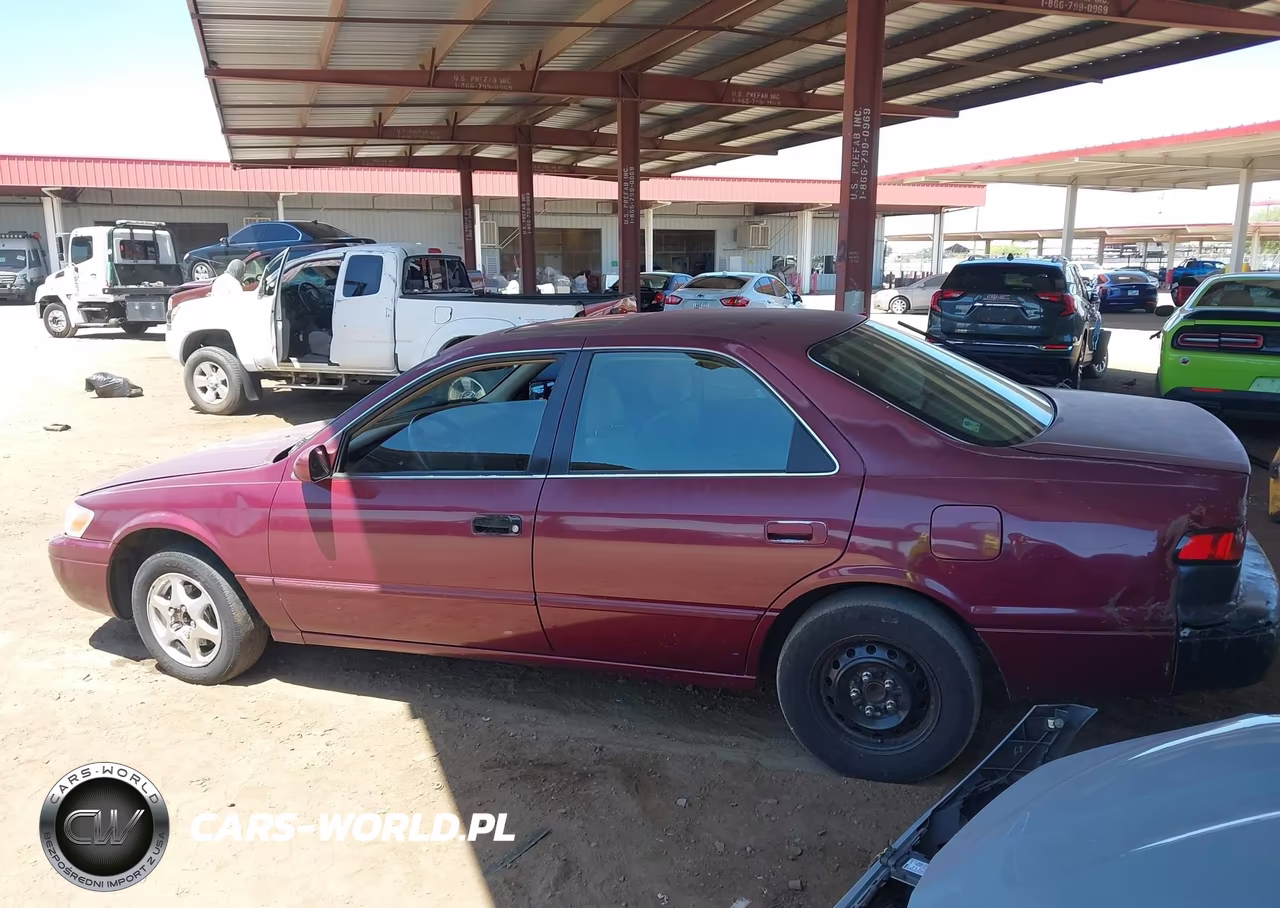 1997 Toyota Camry Le VIN:4T1BG22K8VU082599 - 15