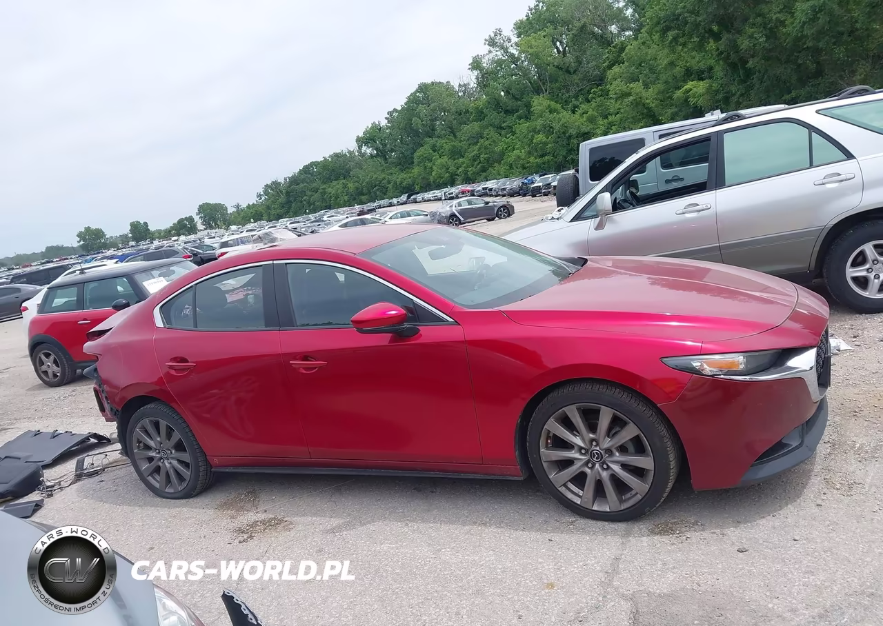 2019 Mazda Mazda3 Select Package VIN:JM1BPACL0K1111080 - 14