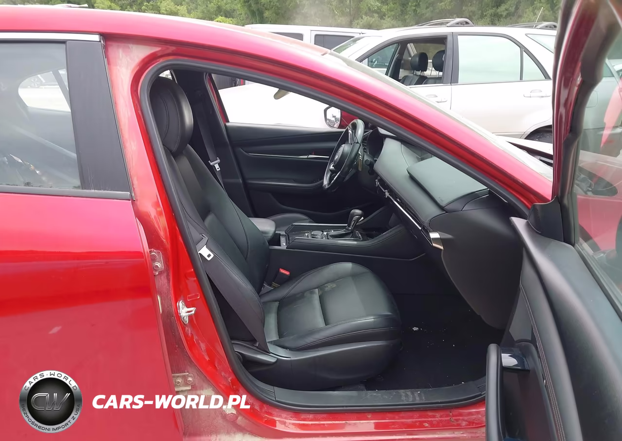 2019 Mazda Mazda3 Select Package VIN:JM1BPACL0K1111080 - 5