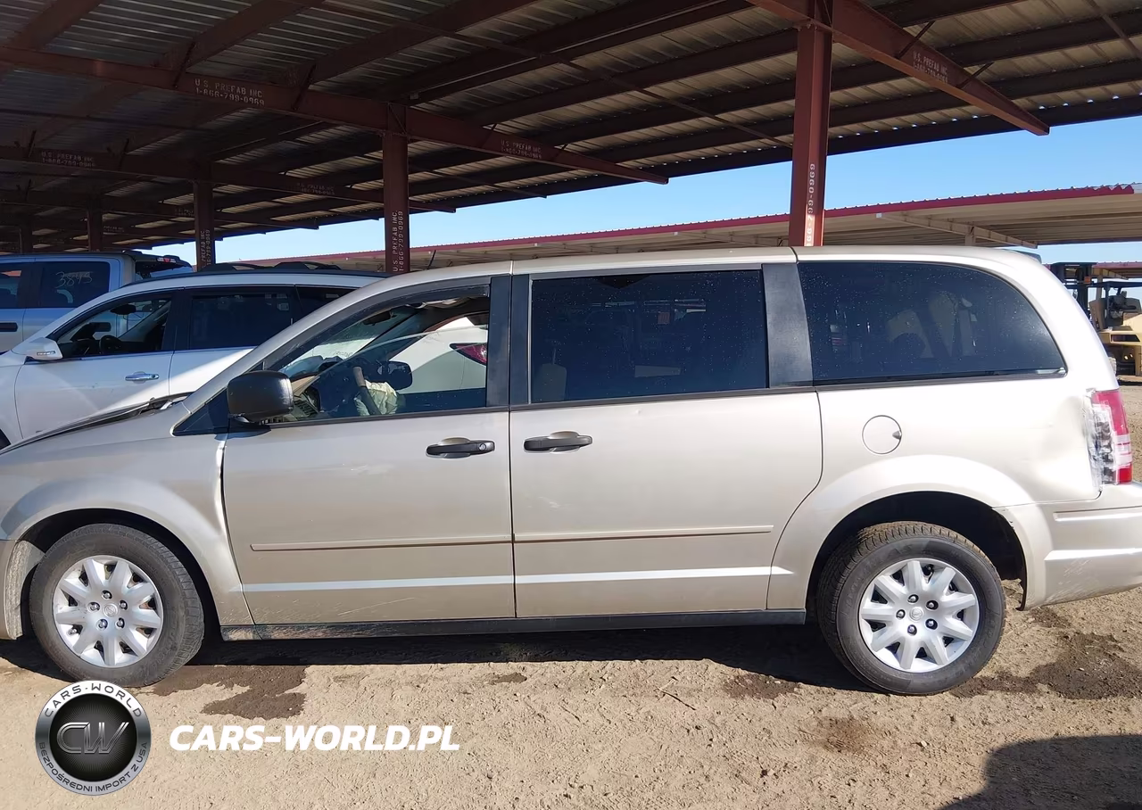 2008 Chrysler Town & Country Lx VIN:2A8HR44H48R625690 - 14