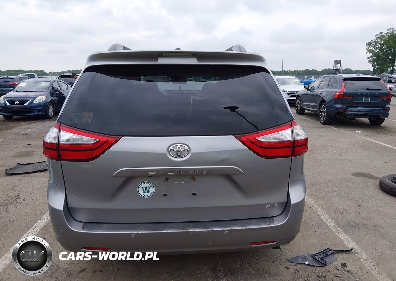 2017 Toyota Sienna Xle 8 Passenger VIN:5TDYZ3DC5HS782982 - 16