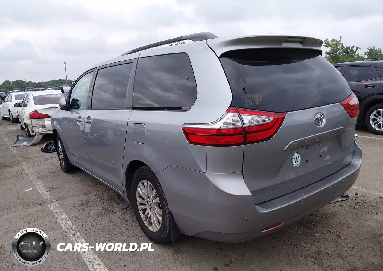 2017 Toyota Sienna Xle 8 Passenger VIN:5TDYZ3DC5HS782982 - 3