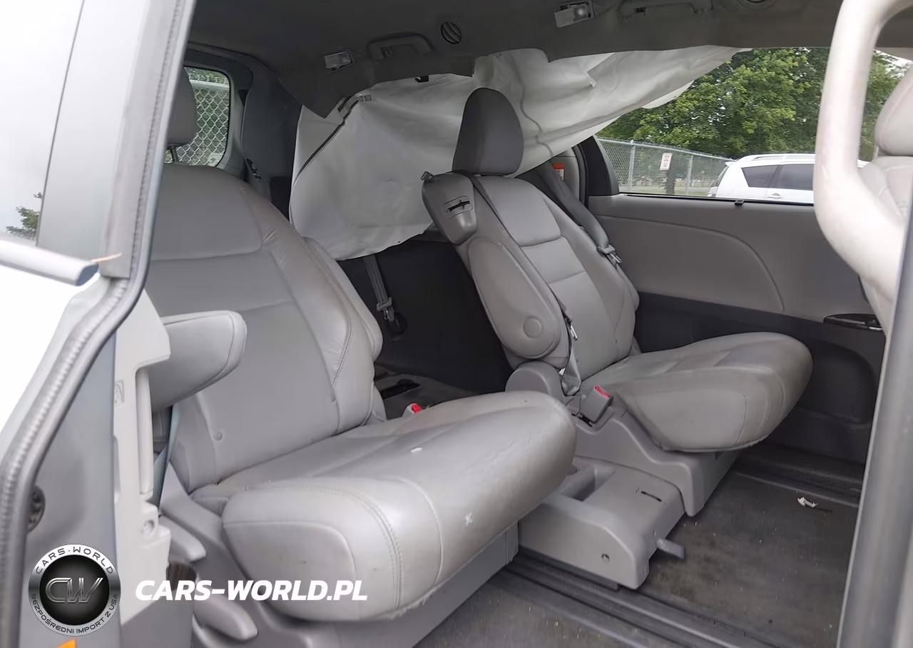 2017 Toyota Sienna Xle 8 Passenger VIN:5TDYZ3DC5HS782982 - 8