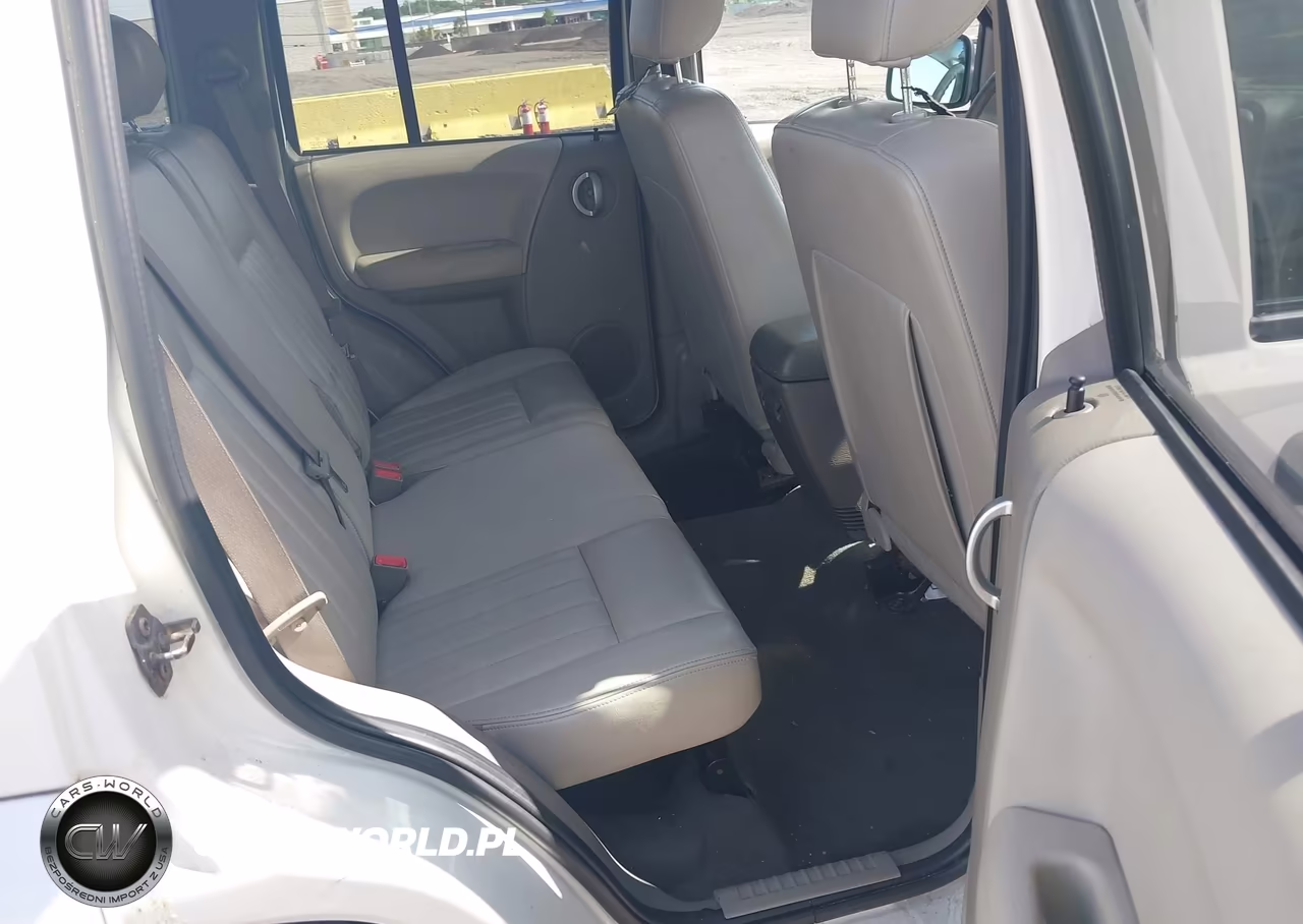 2007 Jeep Liberty Limited Edition VIN:1J4GL58K47W575504 - 8