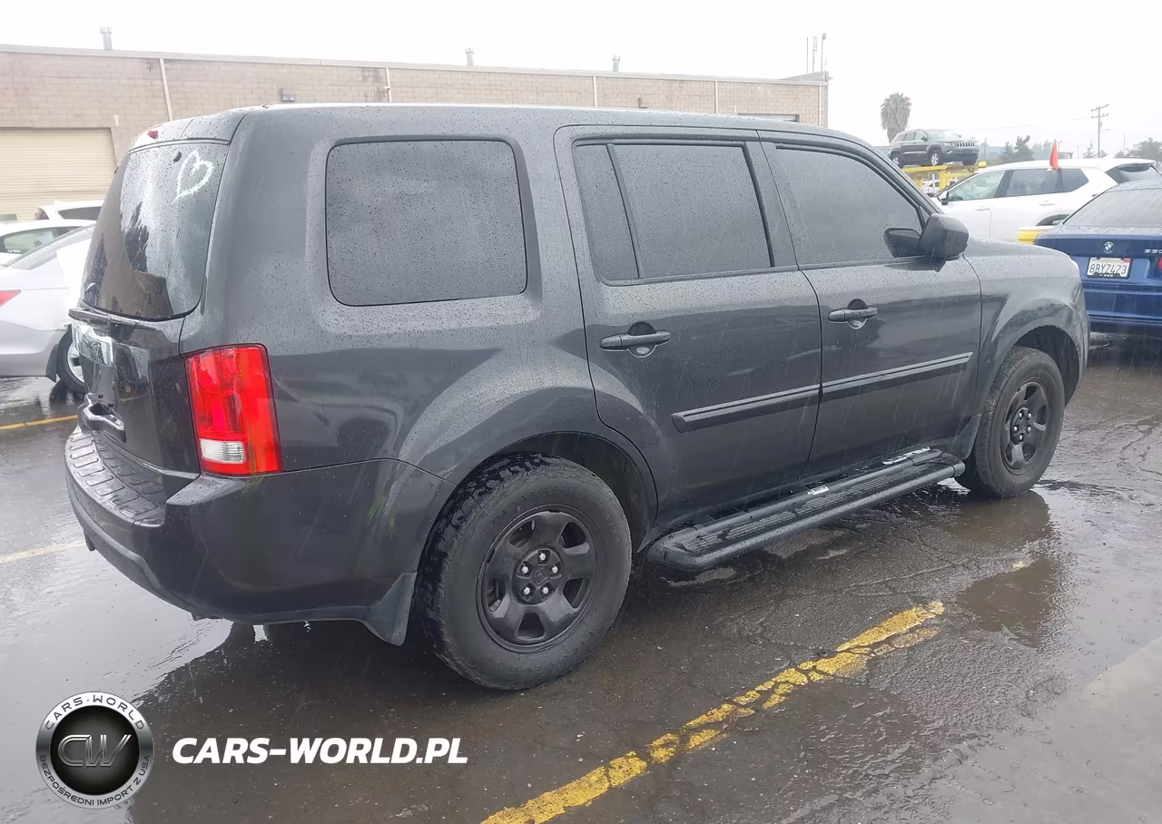 2011 Honda Pilot Lx VIN:5FNYF4H24BB078459 - 4
