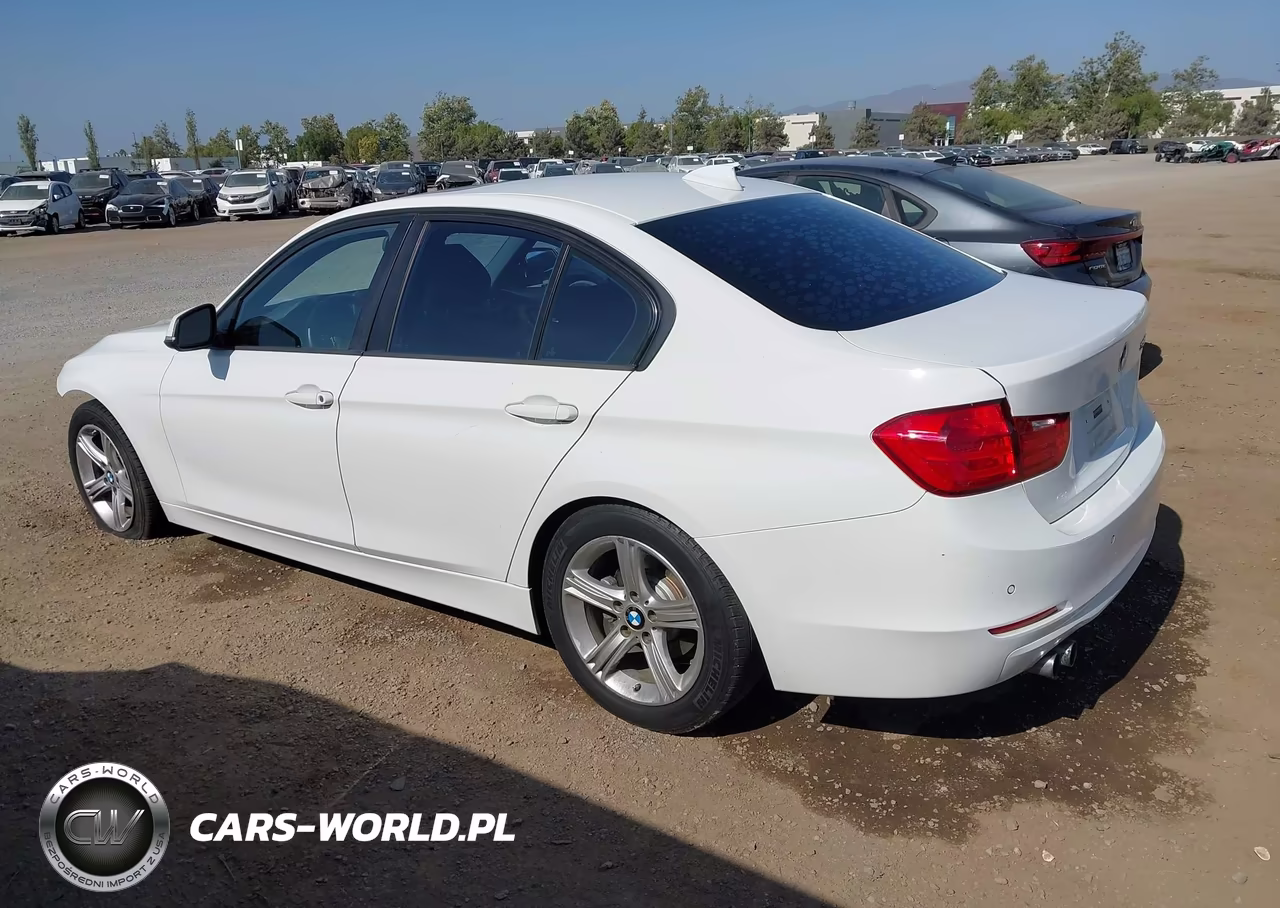 2015 BMW 328I VIN:WBA3A5G54FNS90938 - 3