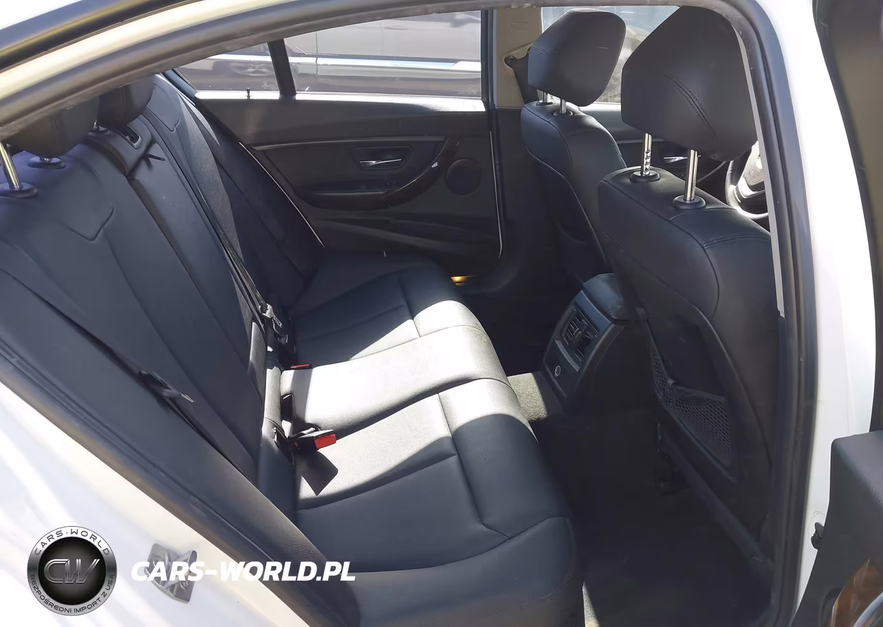 2015 BMW 328I VIN:WBA3A5G54FNS90938 - 8