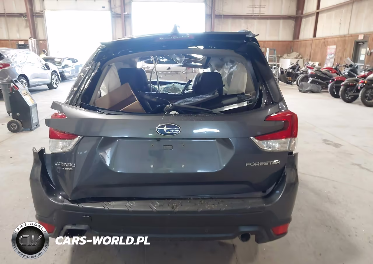 2020 Subaru Forester Limited VIN:JF2SKAUCXLH444927 - 17