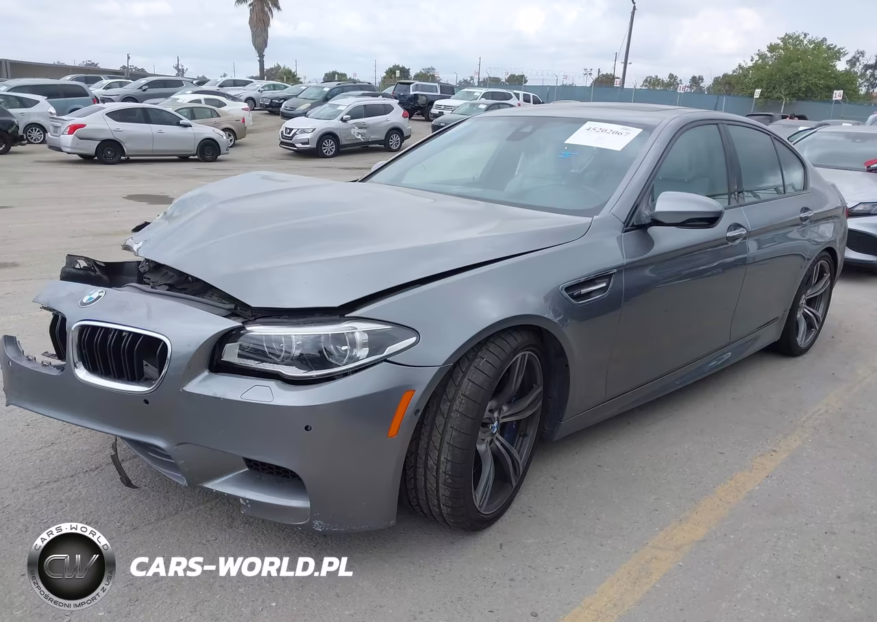 2014 BMW M5 VIN:WBSFV9C54ED594057 - 2