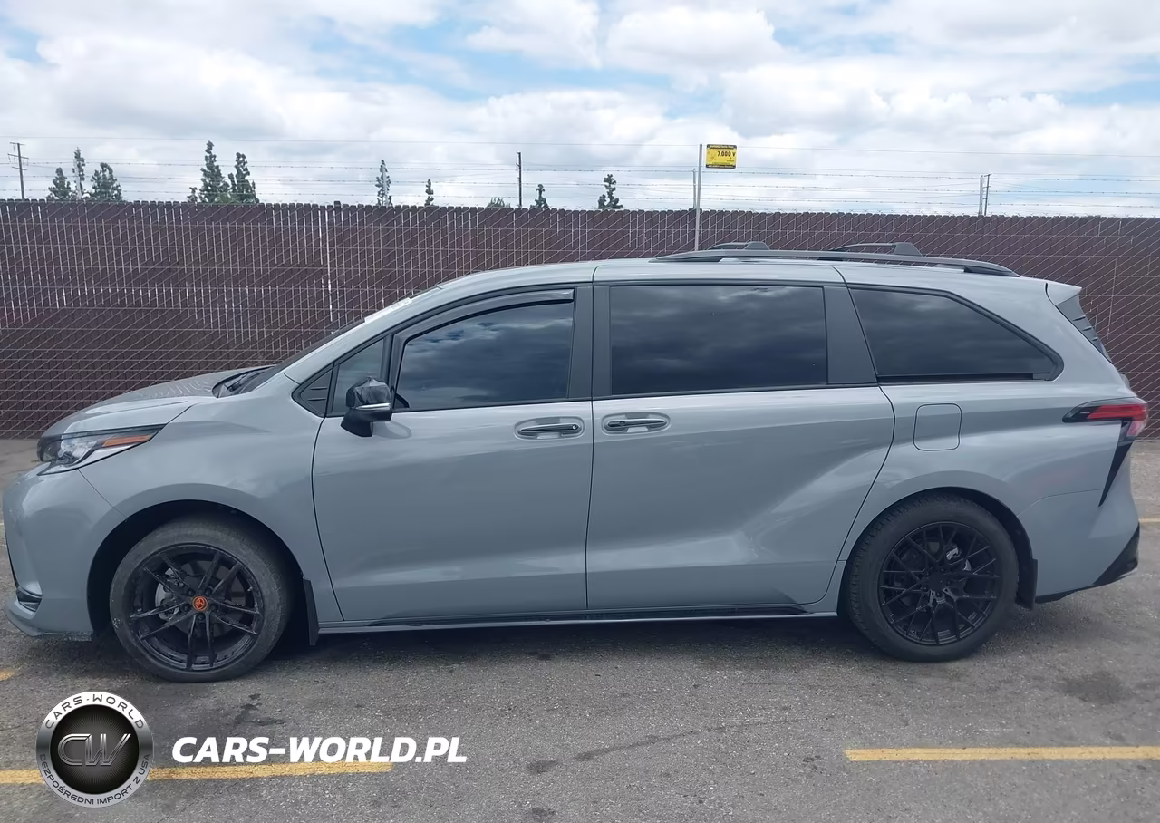 2025 Toyota Sienna Xse VIN:5TDCSKFC3SS167828 - 15