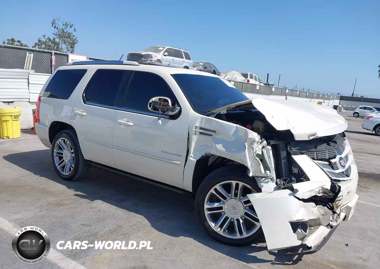 2014 Cadillac Escalade Premium
