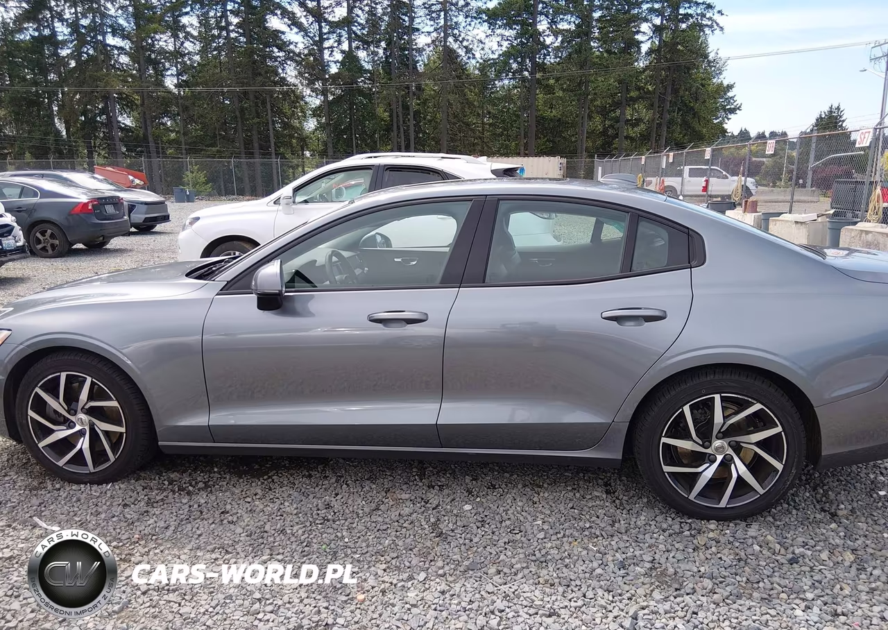 2020 Volvo S60 T6 Momentum VIN:7JRA22TK3LG037824 - 14