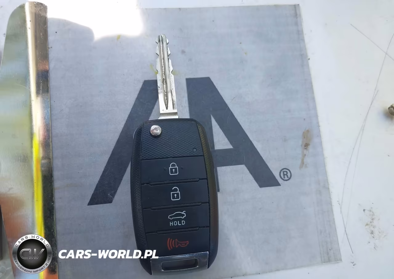 2018 Kia Forte Lx VIN:3KPFL4A72JE180692 - 11