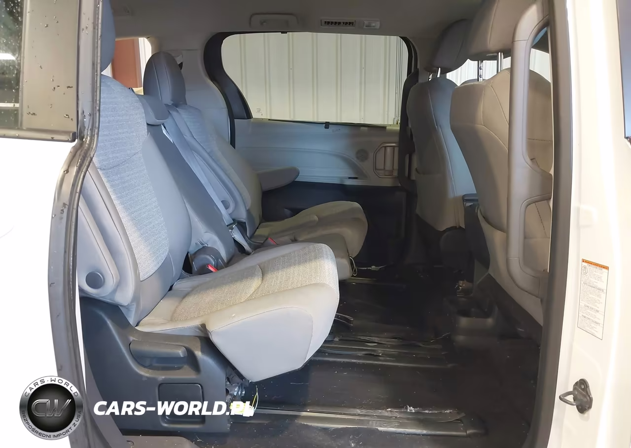 2024 Toyota Sienna Le VIN:5TDKRKEC7RS196977 - 8