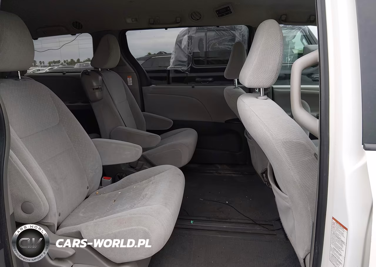 2016 Toyota Sienna Le 8 Passenger VIN:5TDKK3DC0GS719152 - 8