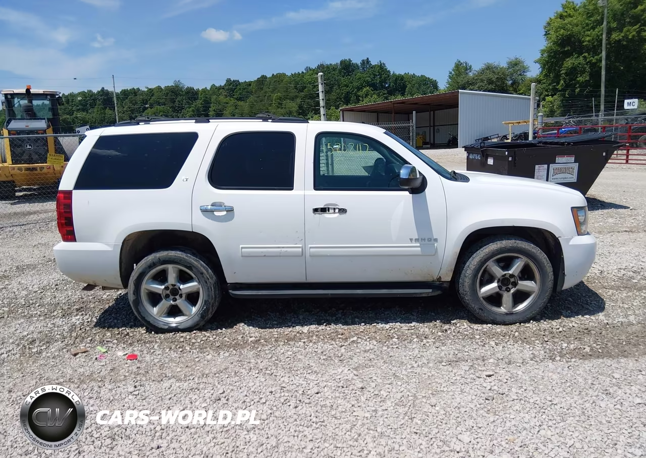 2014 Chevrolet Tahoe Lt VIN:1GNSKBE09ER105251 - 14