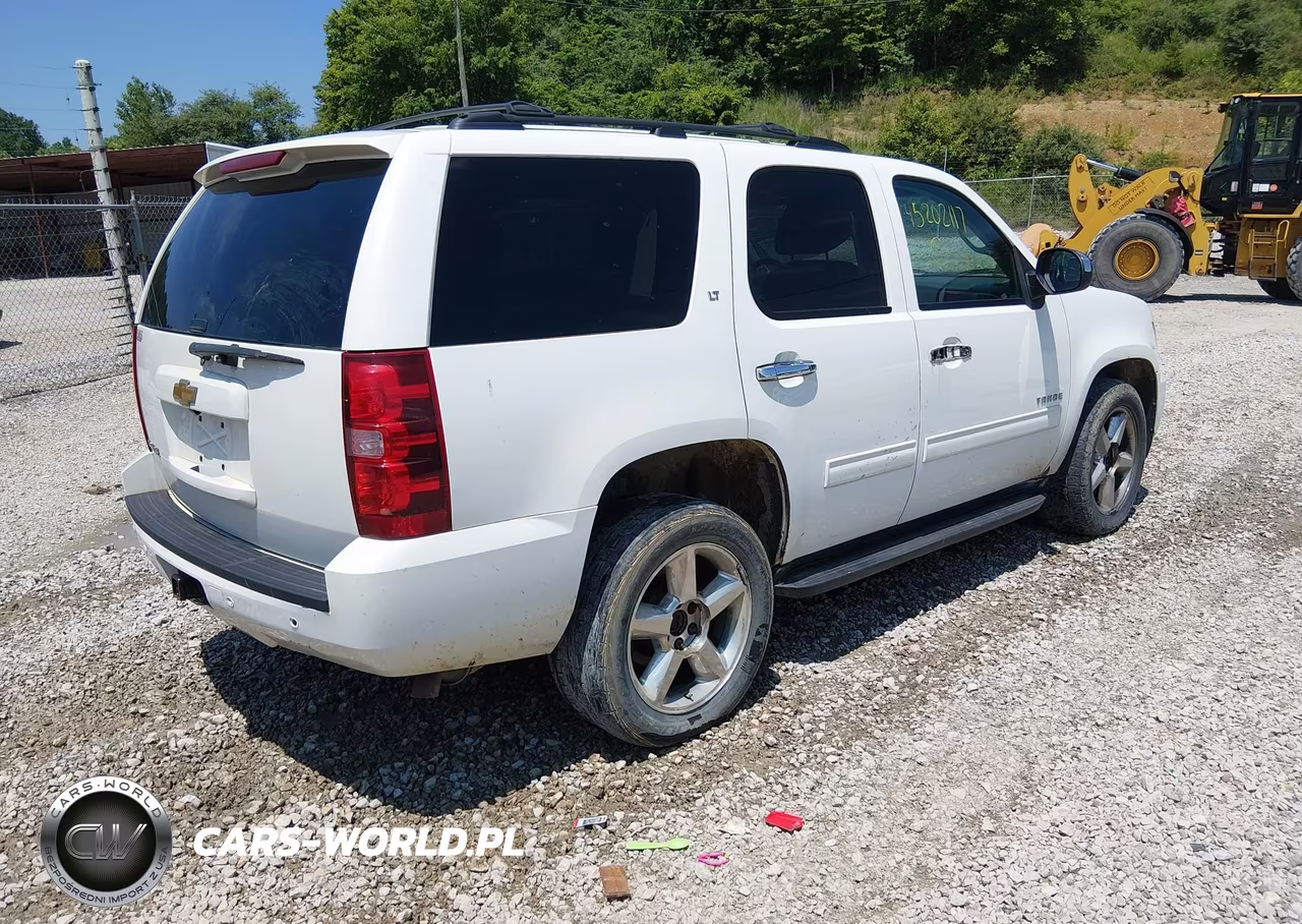 2014 Chevrolet Tahoe Lt VIN:1GNSKBE09ER105251 - 4