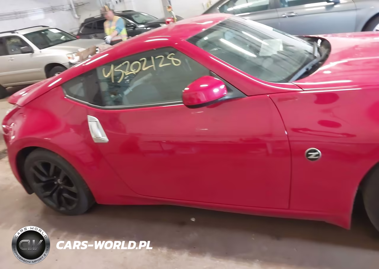 2016 Nissan 370Z VIN:JN1AZ4EH4GM937567 - 13