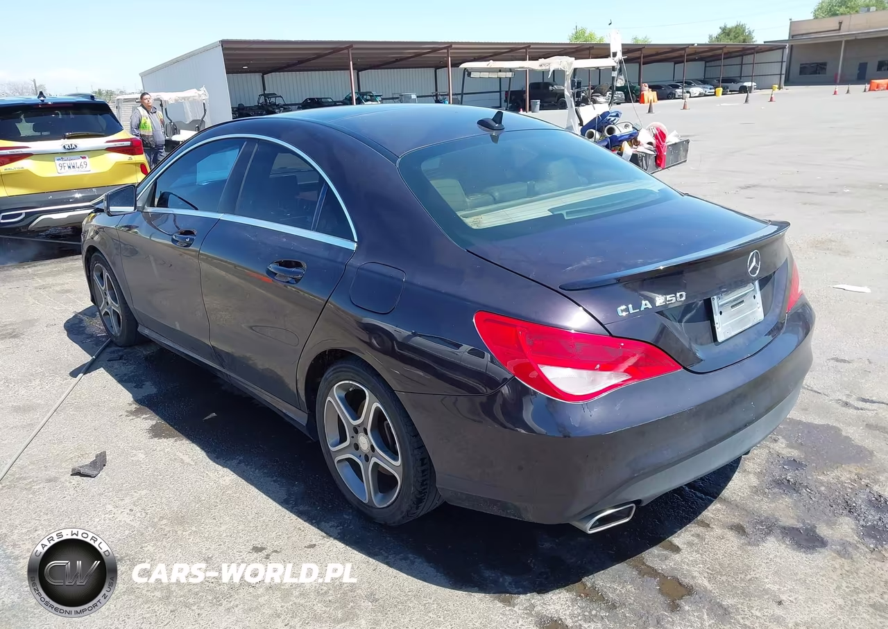2014 Mercedes-Benz Cla 250 VIN:WDDSJ4EB4EN045062 - 3