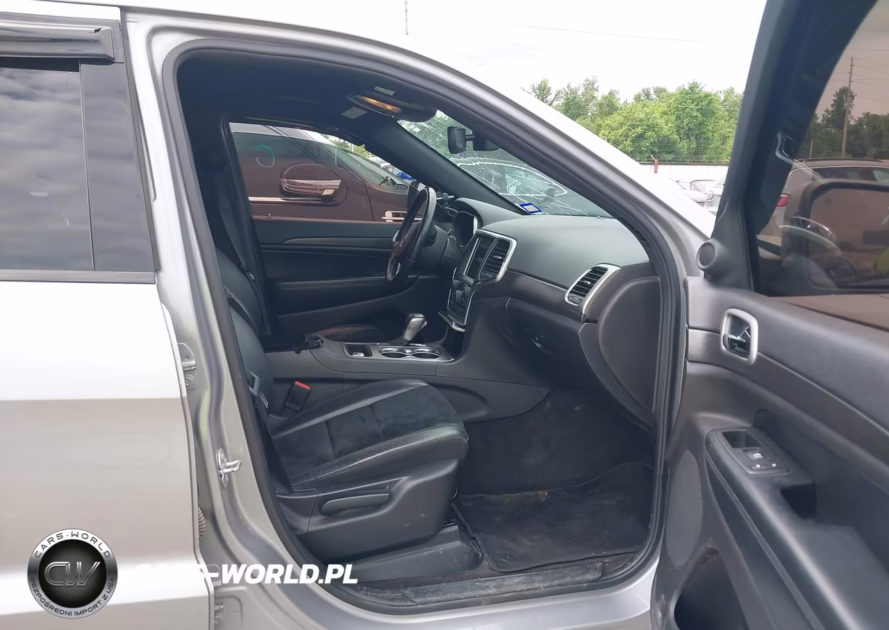 2018 Jeep Grand Cherokee Altitude 4X2 VIN:1C4RJEAG4JC253013 - 5