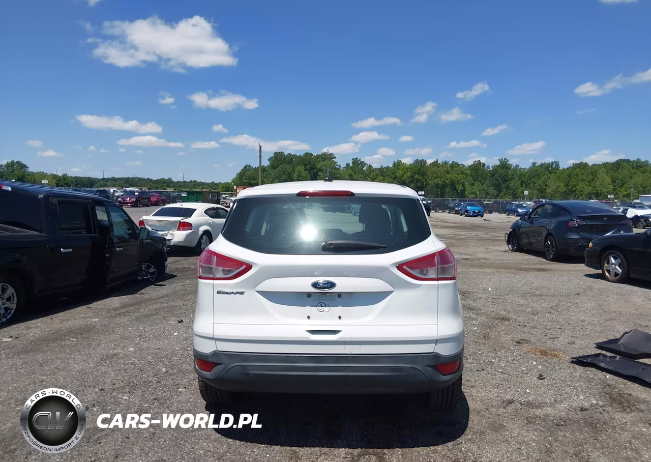 2016 Ford Escape S VIN:1FMCU0F78GUA03314 - 17