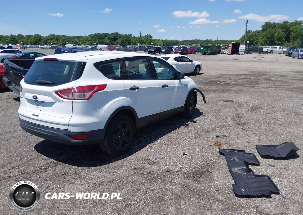 2016 Ford Escape S VIN:1FMCU0F78GUA03314 - 4