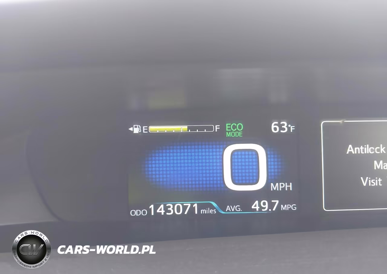 2019 Toyota Prius Le VIN:JTDKARFU7K3101817 - 16