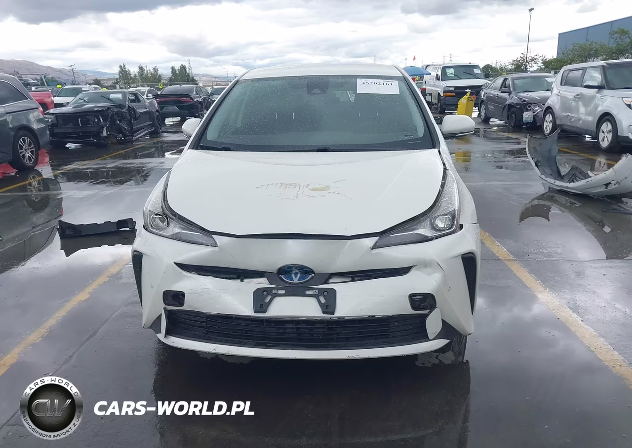 2019 Toyota Prius Le VIN:JTDKARFU7K3101817 - 18