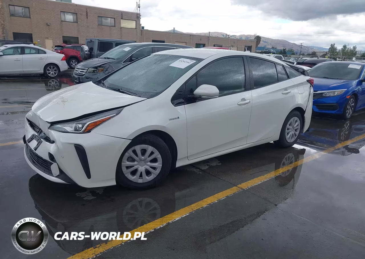 2019 Toyota Prius Le VIN:JTDKARFU7K3101817 - 2