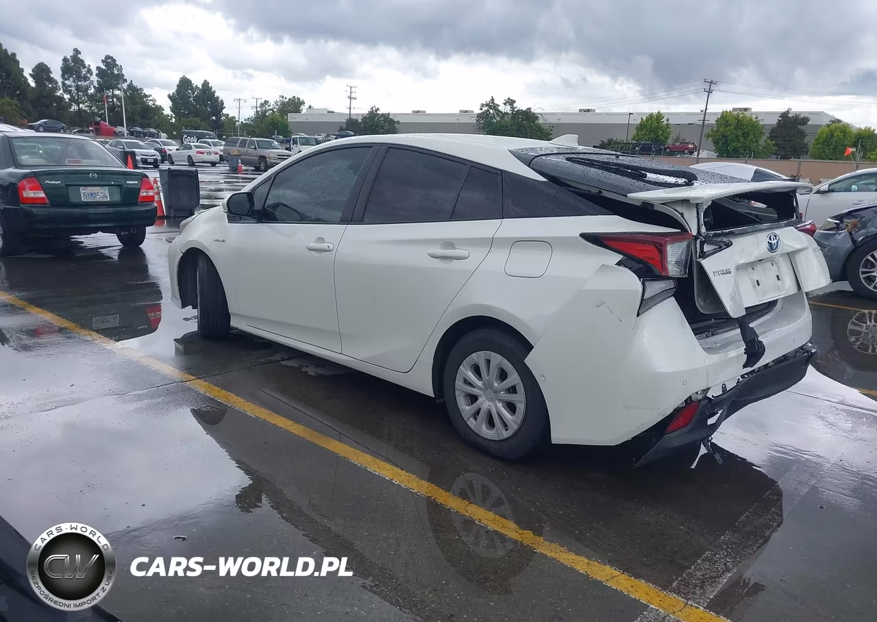 2019 Toyota Prius Le VIN:JTDKARFU7K3101817 - 3